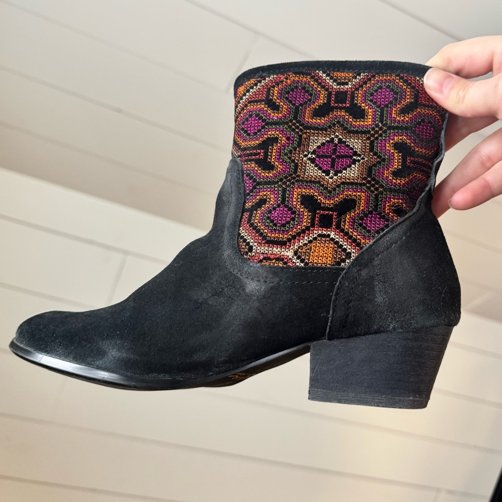 Sbicca Suede Booties - Picture 4 of 4